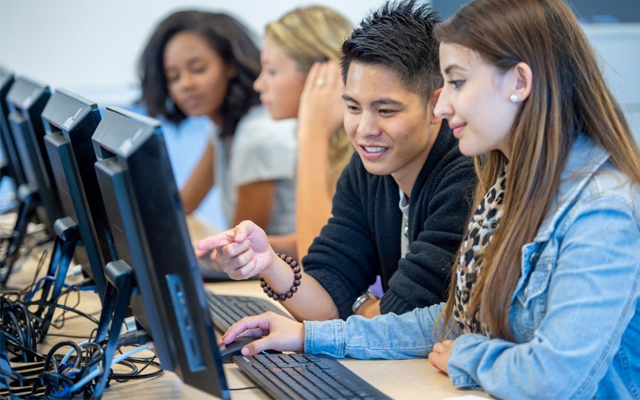 chi-phi-du-hoc-canada